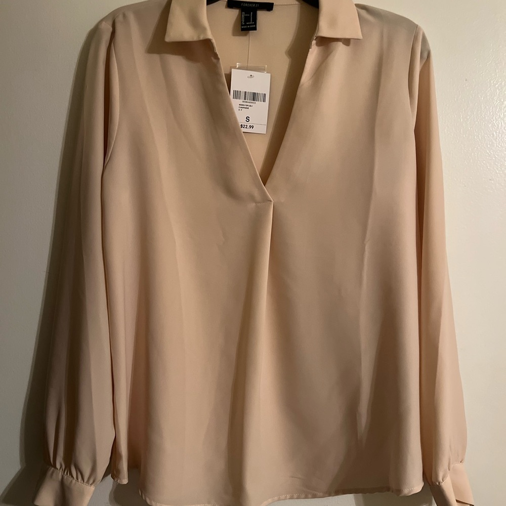 Forever 21 NWT Blouse